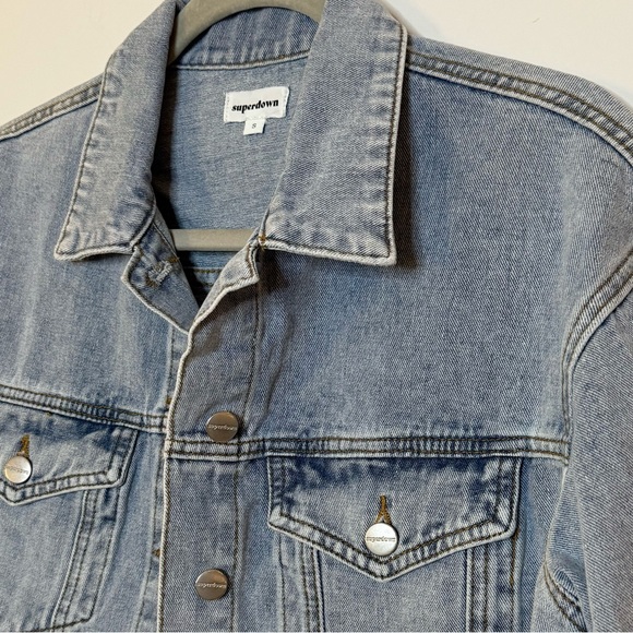 Superdown Cropped Denim Jacket - Picture 6 of 8